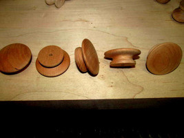 10 BRAND NEW UNFINISHED CHERRY 1 3/4&quot; ROUND WOOD CABINET KNOBS / PULLS KW - $12.82