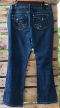 Style &amp; Co Women&#39;s 10P Bling Jeweled Stretch Premium Jeans Flap Pockets - $12.93