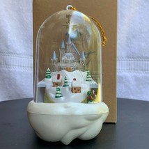 Avon Santa&#39;s Magical Castle Musical Ornament - 1997 - £11.61 GBP