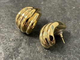 Beautiful 20K Yellow Gold Grand Hoop Huggie style earrings 10.46 grams o... - $1,965.00