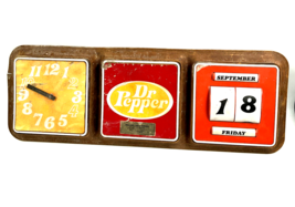 Vintage Dr. Pepper Wall Clock Plastic Woodgrain Calendar Gas Station  28... - £62.75 GBP