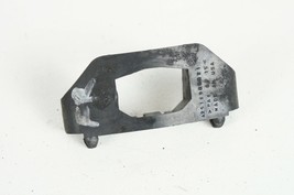 06-2011 mercedes w251 r350 r500 r320 r63 front right lower fender bracke... - $18.87