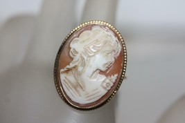 Estate 14K Yellow Gold Hand-Carved Cameo Shell Face Portrait Vintage Band Ring - £336.26 GBP