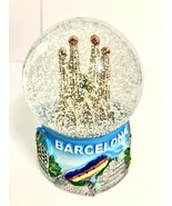 Barcelona Snow Globe 3.5 in - $728.87 MXN