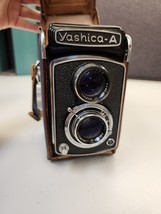 Vintage Yashica A TLR Twin Reflex Camera With Case UNTESTED Rare - £131.36 GBP