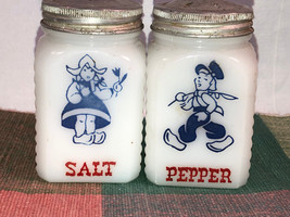 Hazel Atlas Dutch Salt And Pepper Shakers Mint - £23.58 GBP