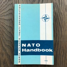 NATO handbook by The North Atlantic Treaty Organization 1985 - €8,47 EUR