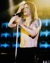Ozzy Osbourne Color Barechested In Concert 8x10 Photo - £7.81 GBP