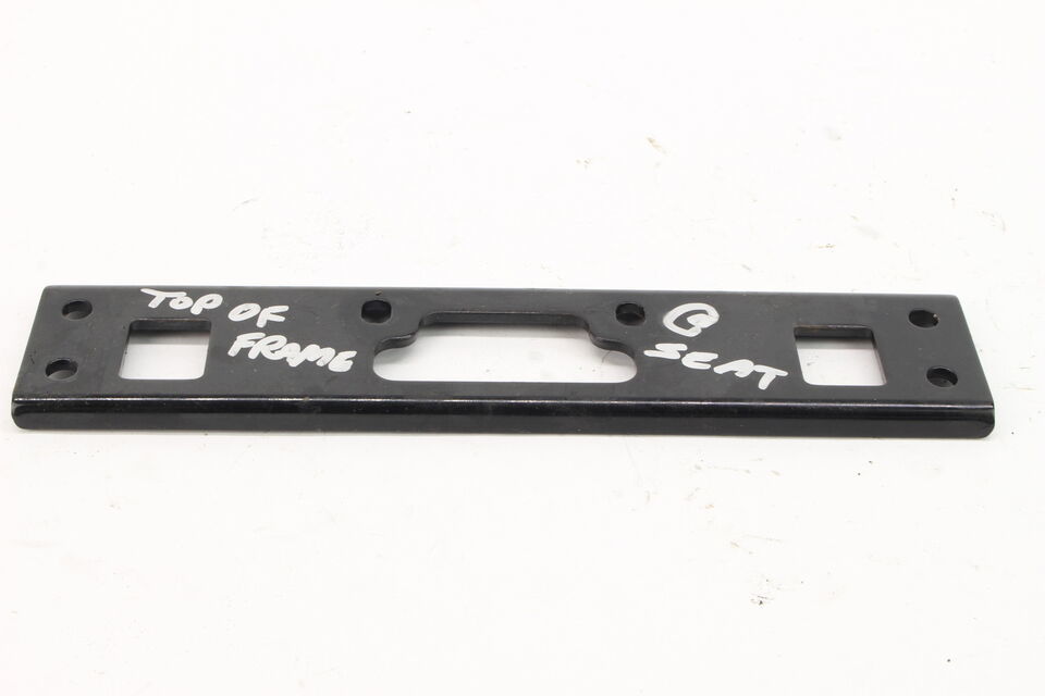 2010 Kawasaki Ninja 250r Front Seat Mounting Bracket Mount 1418 - $19.79