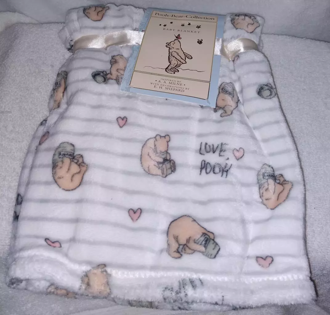 Winnie the Pooh Plush Baby Blanket - €14,23 EUR