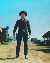Yul Brynner Gunslinger Pose Photo The Magnificent Seven - £7.66 GBP