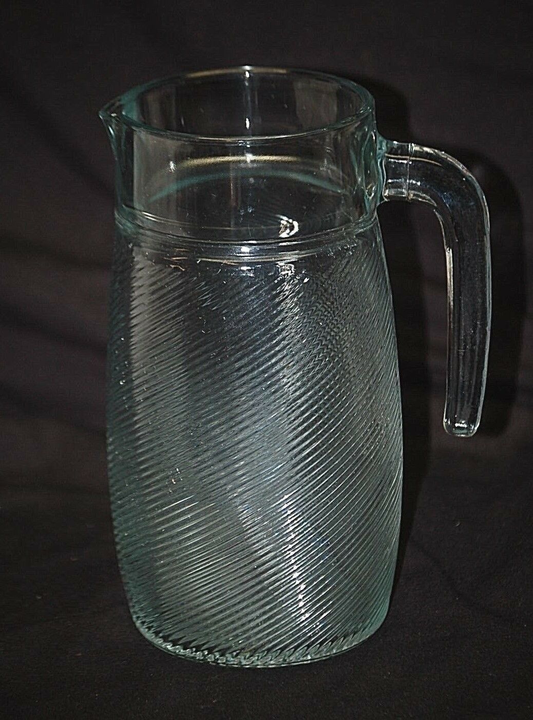 Primary image for Classic Clear Glass Ice Tea Water Pitcher w Ribbed Swirl Pattern Unknown Maker