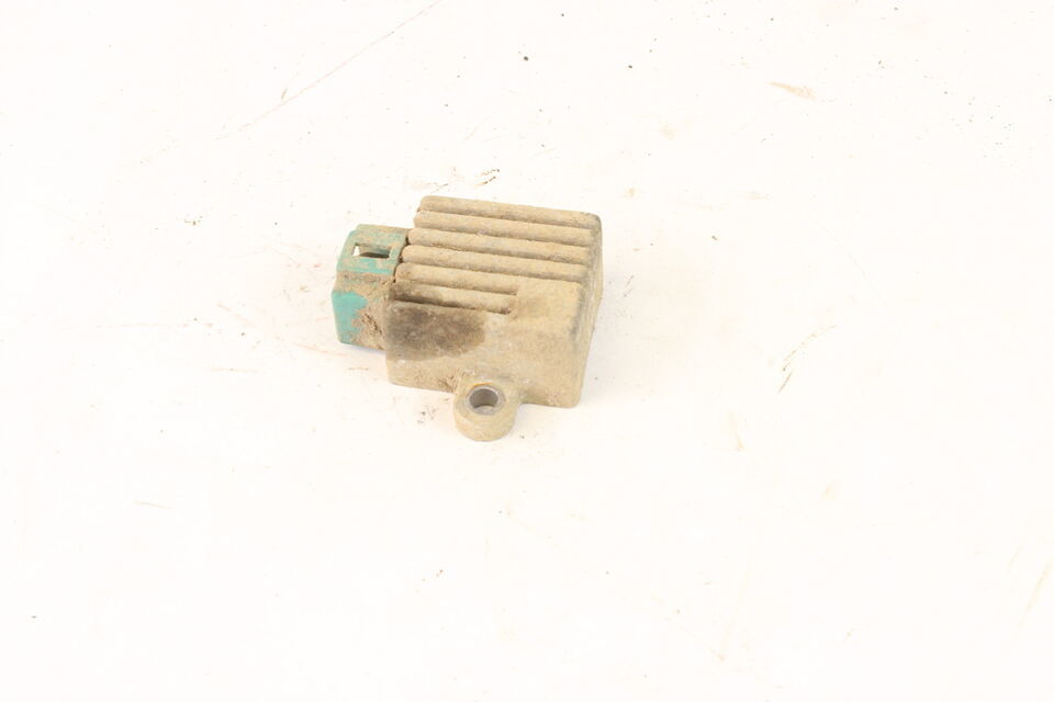 2000 E-ton Txl50 Rectifier Voltage Regulator c5639 - $24.74