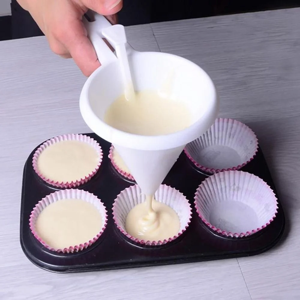 House Home Kitchen DIY Convenient Chocolate Candy Icing Funnel Mold Whit... - £19.69 GBP