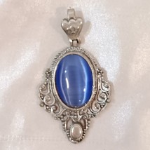 Vintage Cobalt Blue Cat&#39;s Eye Oval Silver tone Pendant Boho/ Southwestern - £11.94 GBP