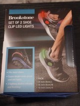 Brookstone Shoe Clip LED Lights Set of 2 Securely Hooks Onto Your Shoes Green/Re - £10.17 GBP