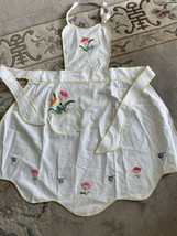 MOTHER’s DAY White Apron w Floral Hand Appliqué &amp; Yellow Trim Tie Apron - $13.99