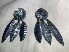 Vintage Edgar Berebi Blue Earrings South Western Theme Clip On  Feathers... - $565.28 MXN