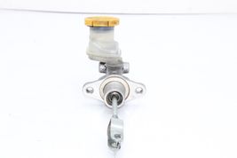 02-03 SUBARU WRX WAGON Clutch Master Cylinder F2217 image 4