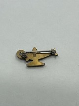 GIRL SCOUT LAMP PIN  MACY PARTICIPATION PIN  SMALLER 1957 - £23.32 GBP