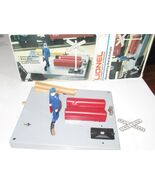 LIONEL MPC 2128- OPERATING SWITCHMAN ACCESSORY- 0/027-  BOXED - HC3 - $601.13 MXN