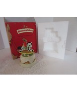 Royal Doulton Bunnykins WindUp Music Box Figurine Twinkle Twinkle Rockin... - $52.50 CAD