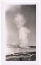 Photo Old Faithful Yellowstone Park 2 1/2&quot; x 4 1/2&quot; - $3.95