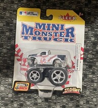 NIP New YORK YANKEES FLEER 2005 Mini-Monster Truck Pull Back Team Collec... - £11.62 GBP