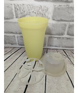 Tupperware Vintage Quick Shake Gravy Shaker Mixer Blender 844 Yellow 16o... - $10.39