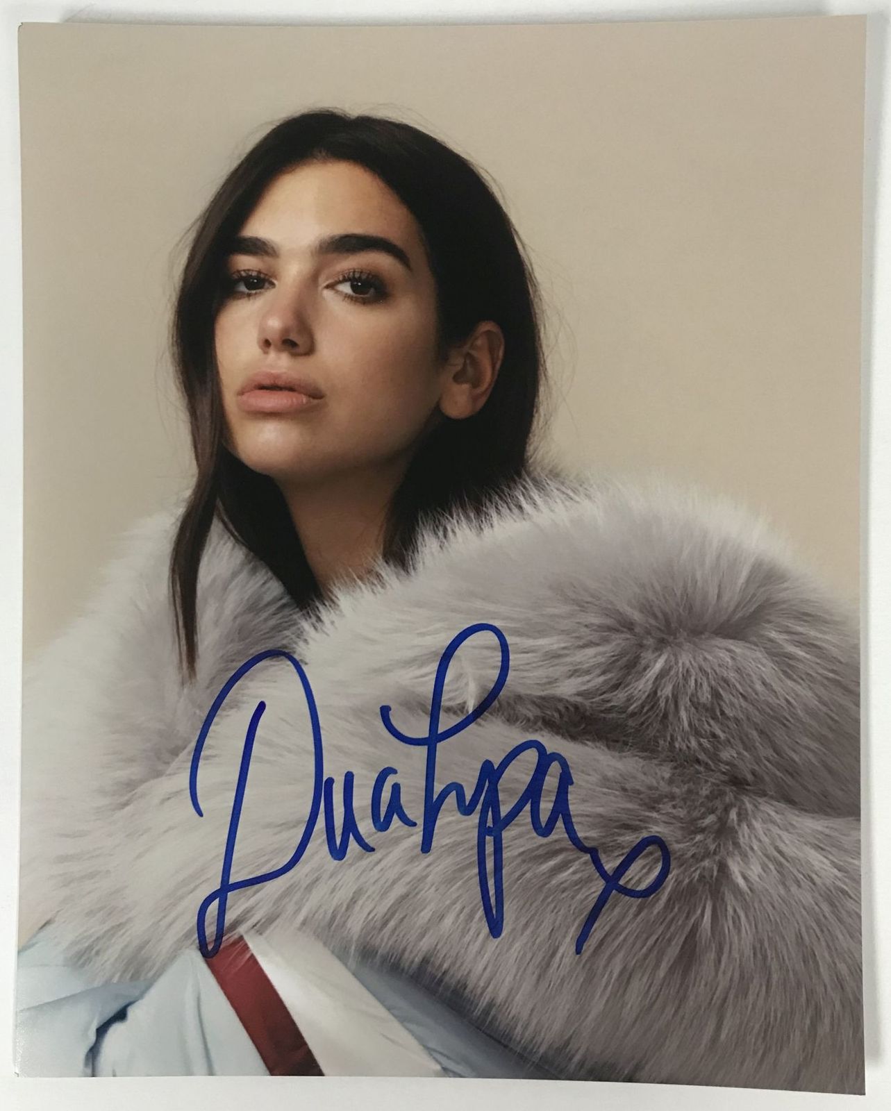 Primary image for Dua Lipa Signed Autographed Glossy 8x10 Photo #3