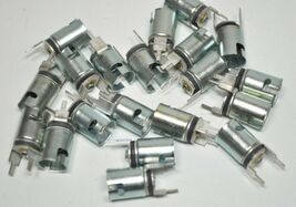 100 NEW Premier Technology Gottlieb PCB #44 Pinball Lamp Bulb Socket XO9... - $1,266.42 MXN