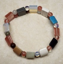 Women&#39;s Vintage Glass And Stone Stretch Bracelet Blue Pink White Black Brown - £7.90 GBP