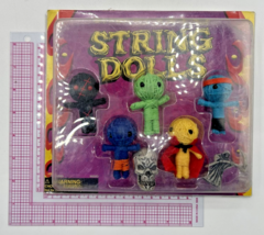 Vintage Vending Display Board String Dolls 0173 - £31.45 GBP