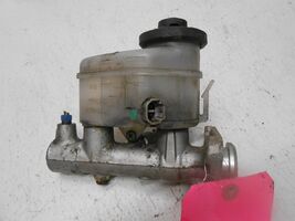 1993-2002 Toyota Corolla Brake Master Cylinder 47221-02010 - $29.49