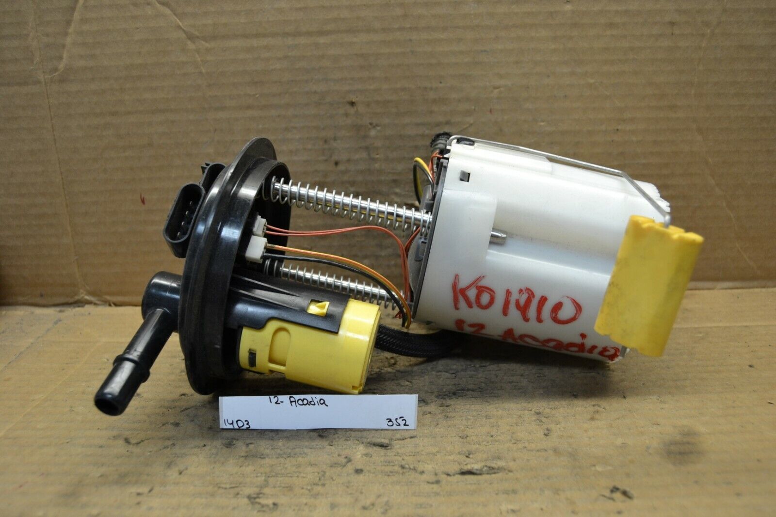 11-17 GMC Acadia Fuel Pump OEM 22831603 Assembly 352-14D3 - $28.99