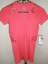 Nwt Women&#39;s Reebok Easytone Ss Indian Magician Pink Running Sports Top Sz Med - £25.66 GBP