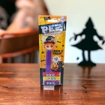 Pez Candy And Dispenser Witch Purple Halloween 2005 Brand New USA - $9.38