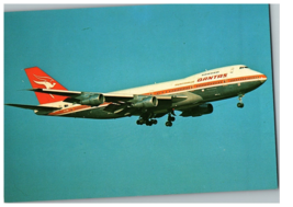 Qantas Airways Boeing 727 2388 City of Wollongong Airplane Postcard - £7.78 GBP