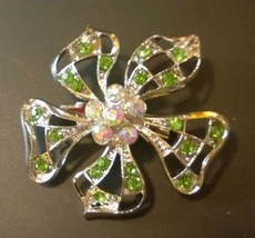 Green Crystal Rhinestone Silver Tone Flower 5 Petals Brooch Pin Wedding Patrick - £5.47 GBP