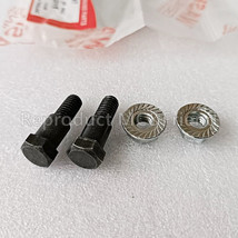 2x Bolts + Nuts Handle Levers L/R For Yamaha YZ80 YZ60 YZ100 YZ125 YZ250 - £3.05 GBP