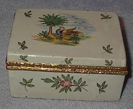 Made in Italy Ladies Vanity Porcelain Trinket Box With Hinged Lid - £7.92 GBP