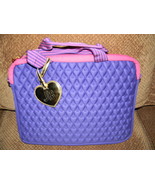 JUSTIN BIEBER GIRLFRIEND  PURPLE LAPTOP BAG W/ EMBOSSED HEARTS - $557.31 MXN