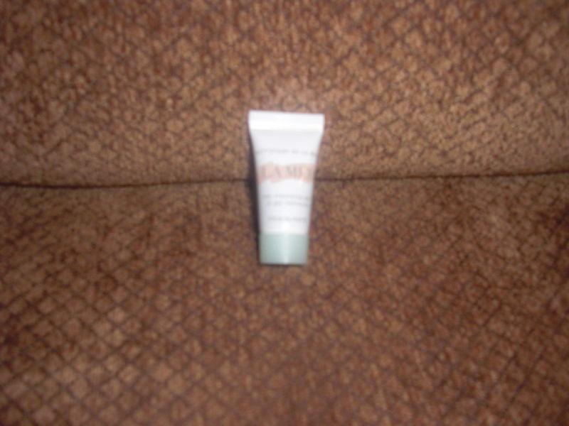 LA MER THE CLEANSING GEL - $9.49