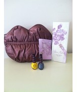 SELENA GOMEZ LIP SHAPED  BAG WITH CHAIN STRAP GIFTSET W NAIL POLISH &amp; FR... - $3,148.17 MXN