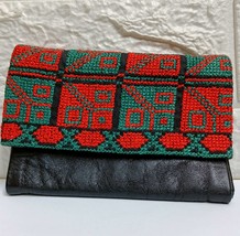 Hand-embroidered Palestinian women&#39;s wallet, unused, genuine leather محف... - £39.28 GBP