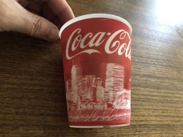 Rare Coca-Cola lenticular Cups Chicago Skyline 6 Cups In Set Coke Plastic - $21.84