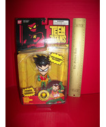 DC Comics Teen Titans Action Figure Super Deform Robin Head Shake Charac... - $25.97 CAD
