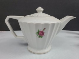 Trimont Ware Teapot With Lid Gold Trim Purple Flowers 6” Tall 5” Across Nice - £28.70 GBP