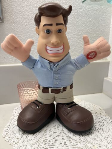 MR WONDERFUL Unique Mechanical Figurine - $17.99