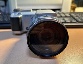 Sony Cyber-shot DSC-F717 5MP Digital Camera - for parts - $55.00